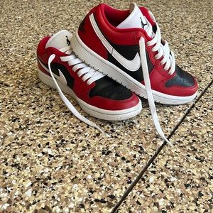 Jordan 1 Chicago Low